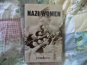 Immagine del venditore per Nazi Women venduto da Terry Blowfield