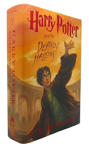 HARRY POTTER AND THE DEATHLY HALLOWS