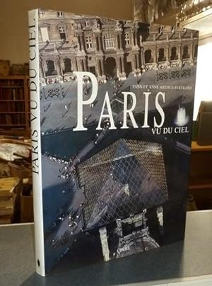 Image du vendeur pour Paris vu du ciel mis en vente par Le Beau Livre