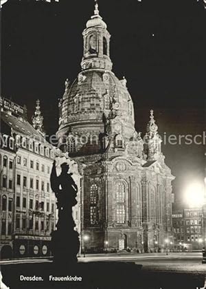 Bild des Verkufers fr Postkarte Carte Postale Dresden Frauenkirche Nachtaufnahme vor der Zerstrung 1945 zum Verkauf von Versandhandel Boeger