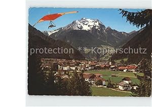 Bild des Verkufers fr Postkarte Carte Postale Mayrhofen Zillertal mit Grnberg Drachenflieger zum Verkauf von Versandhandel Boeger
