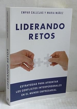 Seller image for Liderando retos for sale by LIBRERIA  SANZ