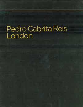 Bild des Verkufers fr Pedro Cabrita Reis: London. (Published on the occasion of the exhibition at Haunch of Venison, London, 17 Nov - 17 Dec, 2005.) zum Verkauf von Wittenborn Art Books