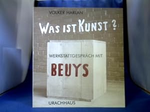 Bild des Verkufers fr Was ist Kunst? : Werkstattgesprch mit Beuys. Volker Harlan. zum Verkauf von Antiquariat Michael Solder