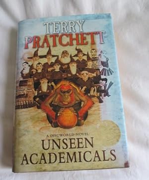 Unseen Academicals: (Discworld Novel 37)