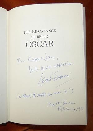 THE IMPORTASNCE OF BEING OSCAR: The Wit and Wisdom of Oscar Wilde Set Against His Liofe and Times