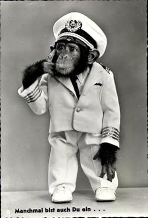 Ansichtskarte / Postkarte Manchmal bist auf Du ein Affe, Schimpanse in Uniform, Käpten Jo's Jimmy