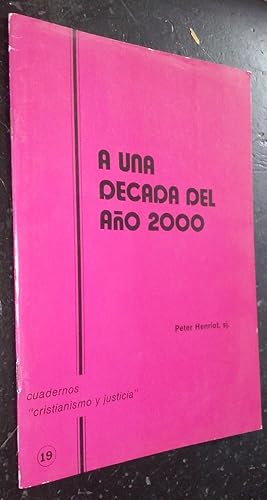 Seller image for A una dcada del ao 2000 for sale by Librera La Candela