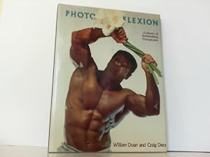 Bild des Verkufers fr Photoflexion: A History of Bodybuilding Photography. zum Verkauf von Antiquariat Ehbrecht - Preis inkl. MwSt.