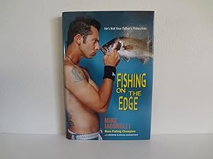 Imagen del vendedor de Fishing on the Edge: The Mike Iaconelli Story a la venta por Bookensteins