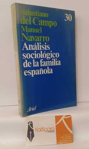 Bild des Verkufers fr ANLISIS SOCIOLGICO DE LA FAMILIA ESPAOLA zum Verkauf von Librera Kattigara