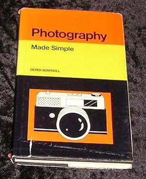 Imagen del vendedor de Photography Made Simple a la venta por Yare Books