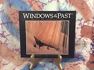 Immagine del venditore per Windows of the Past: Ruins of the Colorado Plateau venduto da Lifeways Books and Gifts