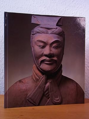 Seller image for Kunstschtze aus China. 5000 vor Christus bis 900 nach Christus. Neuere archologische Funde aus der Volksrepublik China. Ausstellung Kunsthaus Zrich, 02. Oktober 1980 - 06. Januar 1981 ; Museum fr Ostasiatische Kunst, Berlin, Staatliche Museen Preussischer Kulturbesitz, 06. Februar 1981 - 26. April 1981 ; Roemer- und Pelizaeus-Museum, Hildesheim, 29. Mai 1981 - 07. September 1981 ; Museum fr Ostasiatische Kunst der Stadt Kln, 02. Oktober 1981 - 03. Januar 1982 for sale by Antiquariat Weber