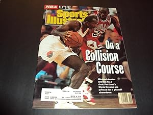 Sports Illustrated May 11 1992 Michael Jordan vs. Clyde Drexler
