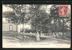 Carte postale Aix-en-Othe, Entree de la Chapelle Saint-Avit
