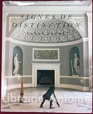 Imagen del vendedor de Signes de distinction. Introduction de Patrick Mauris; a la venta por Librairie Antoine