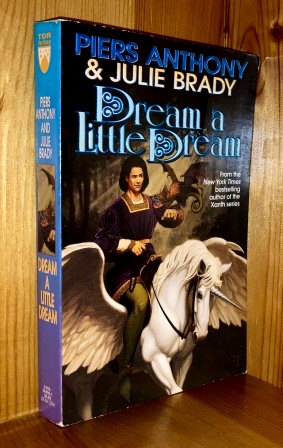 Imagen del vendedor de Dream A Little Dream a la venta por bbs