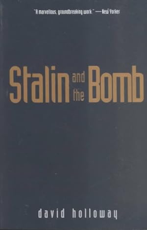 Seller image for Stalin and the Bomb : The Soviet Union and Atomic Energy 1939-1956 for sale by GreatBookPrices