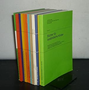 Bild des Verkufers fr Konvolut aus 13 Bnden (Band 1 - 13) der Schriftenreihe des Brsenvereins des Deutschen Buchhandels. zum Verkauf von Antiquariat Kretzer