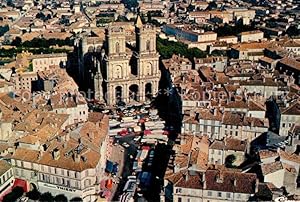 Postkarte Carte Postale 13532266 Auch Gers La Cathédrale vue aérienne Auch Gers