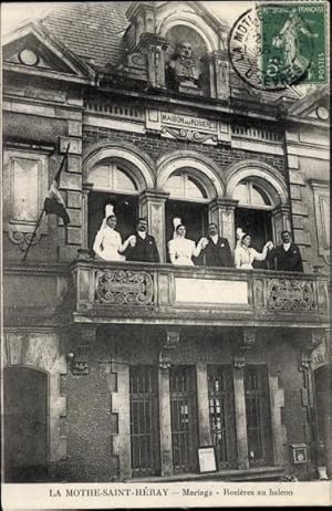 Image du vendeur pour Ansichtskarte / Postkarte La Mothe Saint Heray Deux Svres, Mariage, Roseries au balcon, Maison des Rosieres mis en vente par akpool GmbH