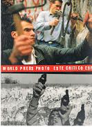 Imagen del vendedor de World Press Photo. Ese cr�tico espejo. Prefacio de Sebasti�o Salgado. Traductor: Jorge A. S�nchez da Cunha a la venta por lisarama