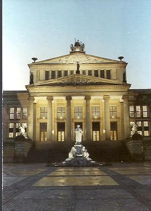 Bild des Verkufers fr AK - Deutschland - Berlin - Schauspielhaus ; Farbfoto: Drescher, Berlin zum Verkauf von Walter Gottfried