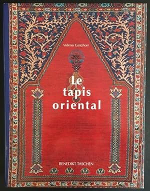 Image du vendeur pour Le tapis chrtien oriental: Une rprsentation de l'volution iconographique et iconologique des dbuts jusqu'au XVIII?me si?cle. mis en vente par Antiquariat Im Seefeld / Ernst Jetzer