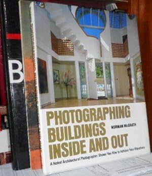 Seller image for ATRIUM BUILDINGS Development and design + PHOTOGRAPHING BUILDINGS INSIDE AND OUT A Noted Architectural Photographer Shows You How to Achieve Your Objectives + ARQUITECTURA ARTE Y DISEO Punto y plano n 4 1987 (3 libros) for sale by Libros Dickens