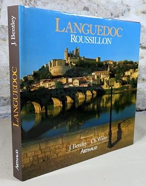 Seller image for Languedoc, Roussillon. for sale by Latulu