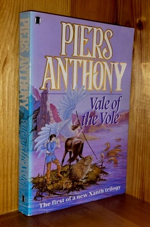 Imagen del vendedor de Vale Of The Vole: 10th in the 'Xanth' series of books a la venta por bbs