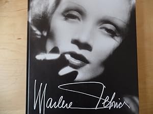 Bild des Verkufers fr Marlene Dietrich. Ein Leben in Bildern. zum Verkauf von Antiquariat Rohde