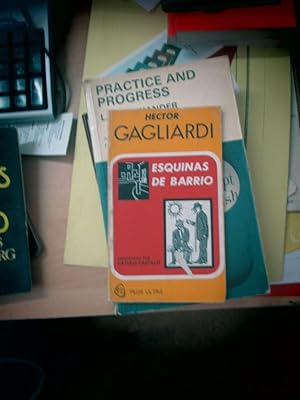 Seller image for ESQUINAS DE BARRIO for sale by LIBRERIA AZACAN