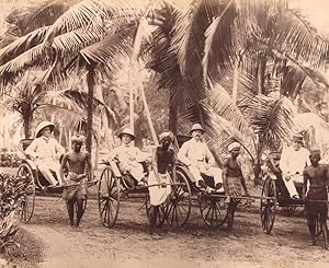 Bild des Verkufers fr [Rickshaw carriers, Ceylon]. zum Verkauf von Shapero Rare Books