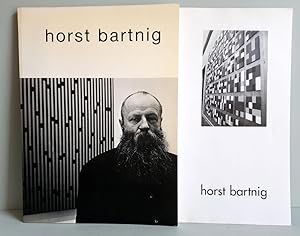 Bild des Verkufers fr Horst Bartnig - Unterbrechungen 1984-1991 Galerie Heinz Teufel 1991 / Horst Bartnig - Mies van der Rohe Haus Berlin, 1994 + 3 signierte Farbserigraphien + 2 signierte Einladungen zum Verkauf von Verlag IL Kunst, Literatur & Antiquariat