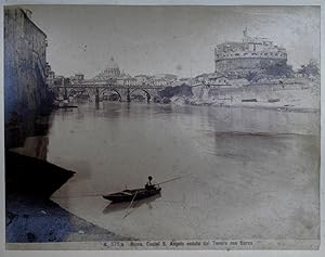 Roma Castel S. Angelo vedute dal Tevere con Barca. Albumin-Abzug 20 x 26 cm auf Karton (24 x 32 c...