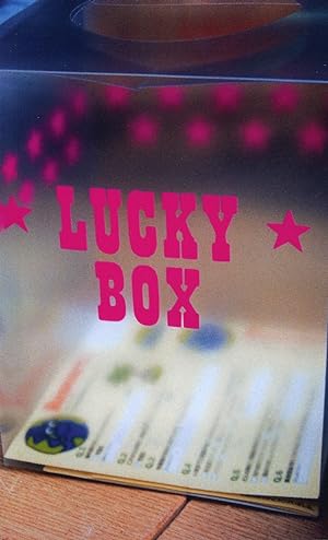 Bild des Verkufers fr Lucky box zum Verkauf von Studio Bibliografico Marini