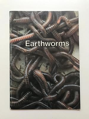 Seller image for Earthworms for Gardeners and Fishermen - Discovering Soils No 5 for sale by Kazoo Books LLC