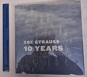 Image du vendeur pour Zoe Strauss: 10 Years mis en vente par Mullen Books, ABAA