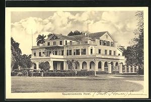 Postcard Surinam, Gouvernements Hotel