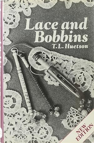 Imagen del vendedor de Lace and Bobbins. A History and Collector's Guide. 2. Aufl. a la venta por Antiquariat Held