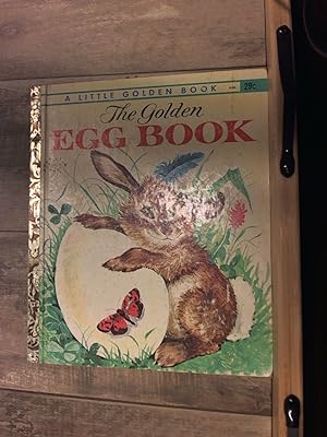Imagen del vendedor de The Golden Egg Book a la venta por Archives Books inc.