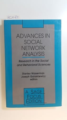 Bild des Verkufers fr Advances in social network analysis : research in the social and behavioral sciences zum Verkauf von Gebrauchtbcherlogistik  H.J. Lauterbach