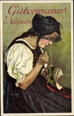 Künstler Ansichtskarte / Postkarte Gütermanns Nähseide, Liebich, Tracht, Frau näht mit Nadel und ...