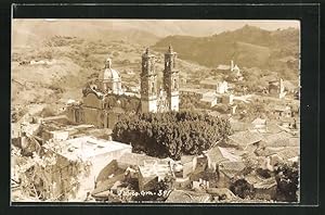 Postcard Taxco, Blick auf Kathedrale und Häuser mit Landschaft