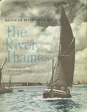 Image du vendeur pour THE RIVER THAMES - A Pictorial Study mis en vente par Grandmahawk's Eyrie