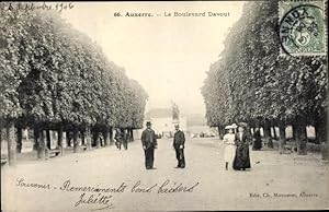 Bild des Verkufers fr Ansichtskarte / Postkarte Auxerre Yonne, Boulevard Davout zum Verkauf von akpool GmbH