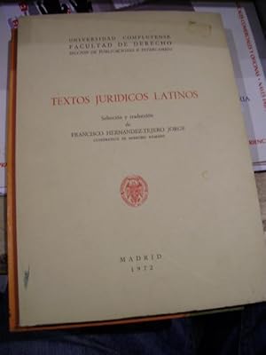 Imagen del vendedor de TEXTOS JURDICOS LATINOS (Madrid, 1972) a la venta por Multilibro