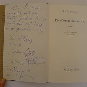 Imagen del vendedor de Die schattige Hauptstrasse, Roman, Aus dem Ungarischen von Agnes Relle, a la venta por Wolfgang Rger